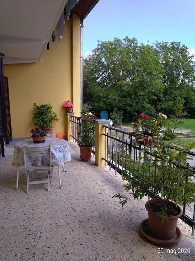 Beb Infamiglia Bed & Breakfast Cascinette Exterior photo