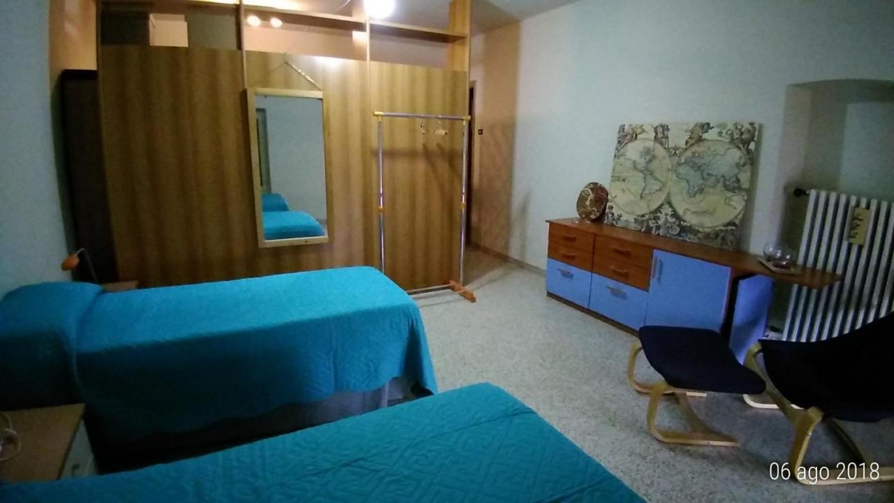 Beb Infamiglia Bed & Breakfast Cascinette Exterior photo